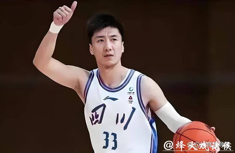 下午五点突发!昔日总冠军四川男篮宣布换帅,韩硕主动辞职杨城接任 下午五点突发!昔日总冠军四川男篮宣布换帅,韩硕主动辞职杨城接任